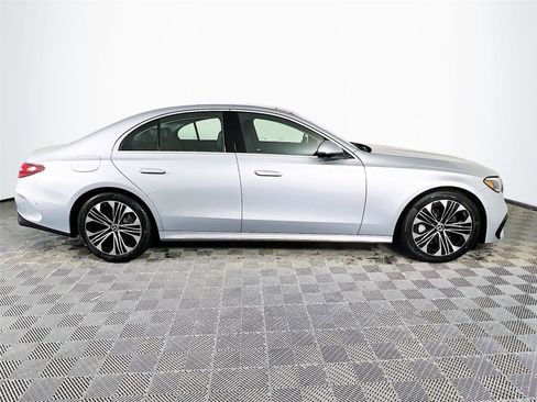 New 2026 Mercedes-Benz E 450 4MATIC Sedan image 7