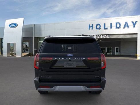 New 2025 Ford Expedition Max Platinum w/ Driver's Package image 5