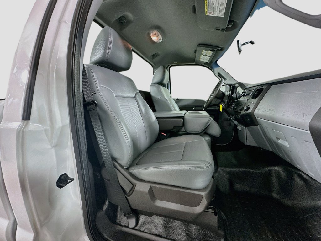 Used 2016 Ford F250 XL w/ Power Equipment Group AWD/4WD image 21