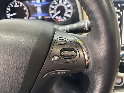 Used 2024 Nissan Murano Platinum w/ Cargo Package image 15