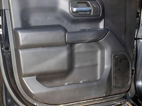 Used 2021 Chevrolet Silverado 1500 Custom AWD/4WD image 14
