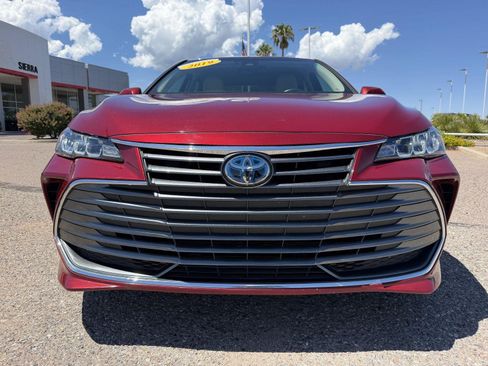 Used 2019 Toyota Avalon XLE w/ Carpet Mat Package FWD image 10