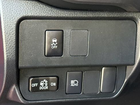 Used 2023 Toyota Tacoma SR5 RWD image 21