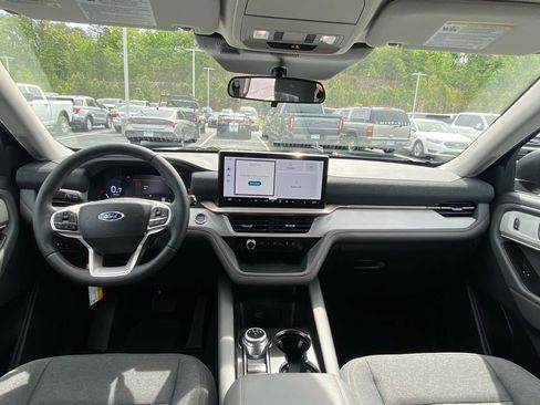 New 2026 Ford Explorer Active image 25