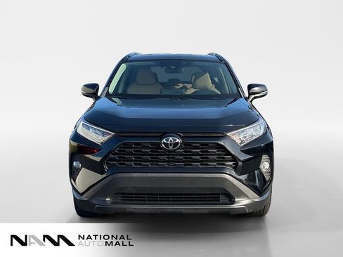Used 2021 Toyota RAV4 XLE w/ Convenience Package AWD/4WD image 8