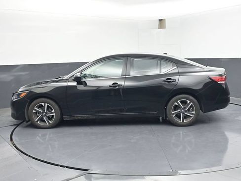 Used 2024 Nissan Sentra SV w/ All-Weather Package FWD image 4