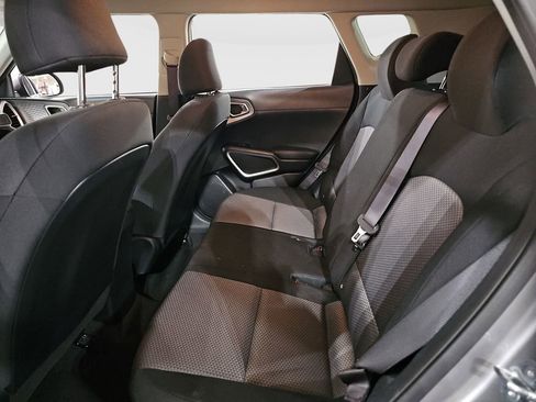 Used 2024 Kia Soul LX w/ Option Group 015 image 19