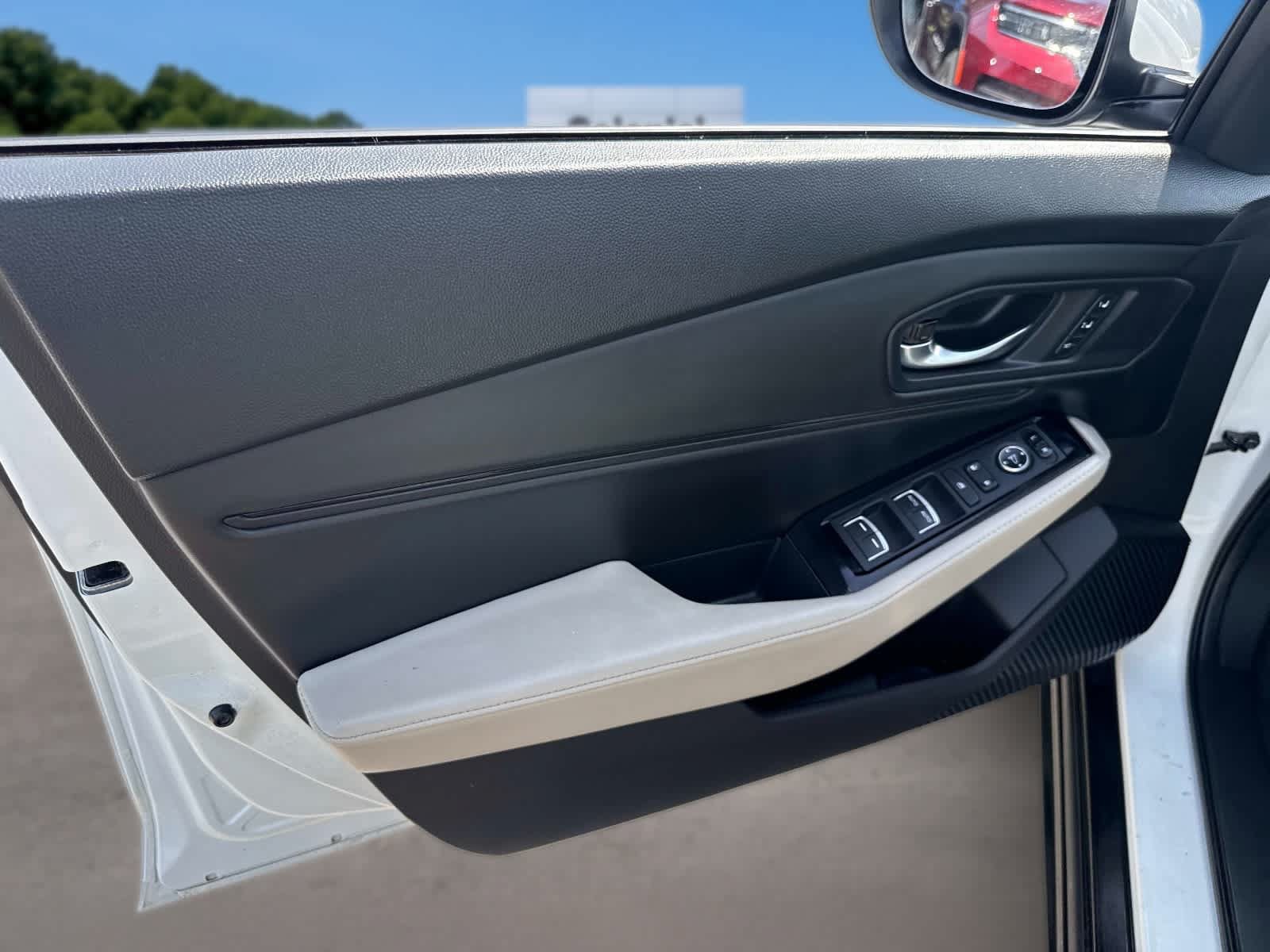 Used 2023 Honda Accord Touring image 17