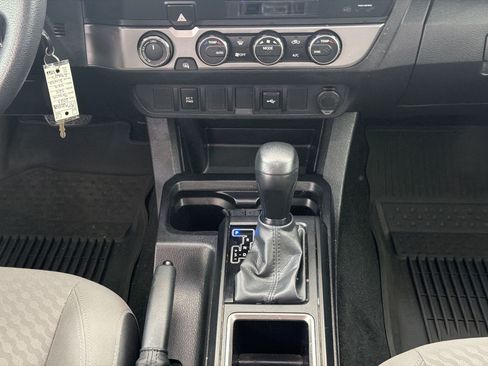 Used 2023 Toyota Tacoma SR AWD/4WD image 16