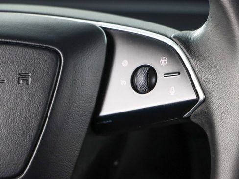 Used 2025 Tesla Model 3 Long Range RWD image 14
