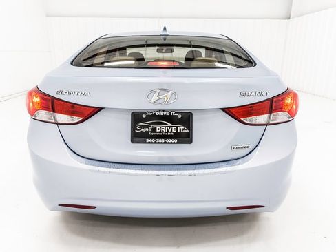 Used 2012 Hyundai Elantra Limited w/ Technology Pkg 5 FWD image 7