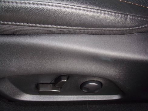 Used 2022 Jeep Compass Limited AWD/4WD image 14