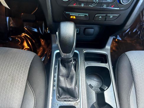 Used 2018 Ford Escape SE image 24