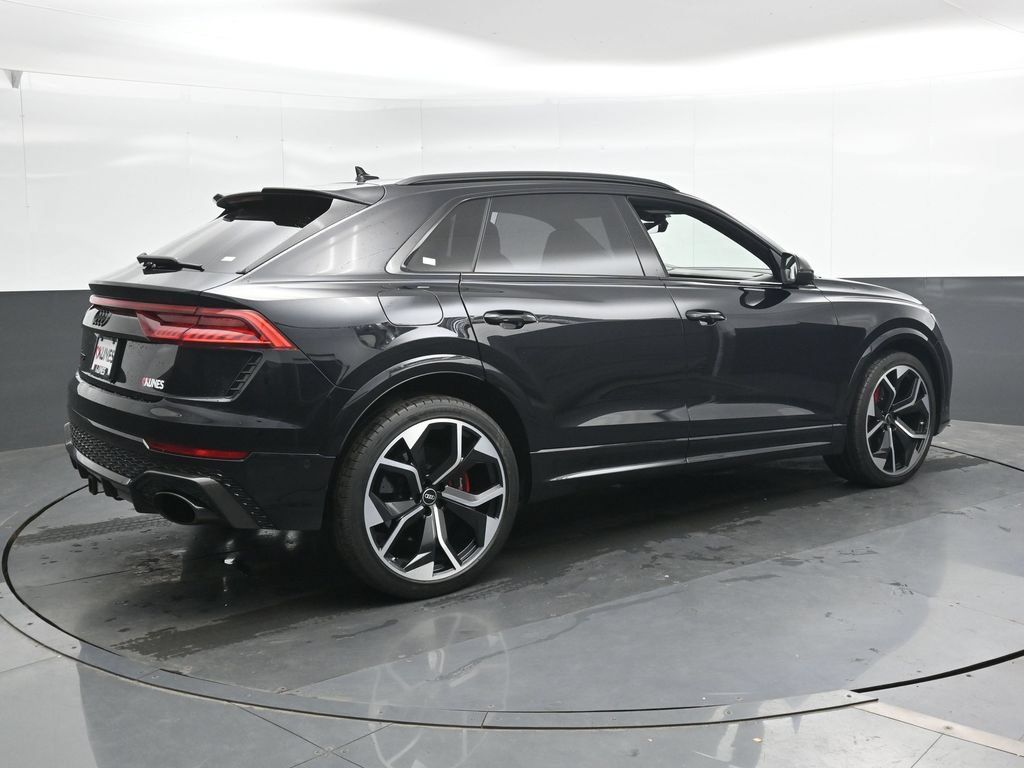 Used 2021 Audi RS Q8 AWD/4WD image 3