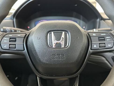 Used 2025 Honda Accord SE image 25