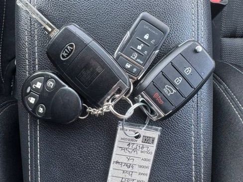 Used 2017 Kia Sportage LX image 21