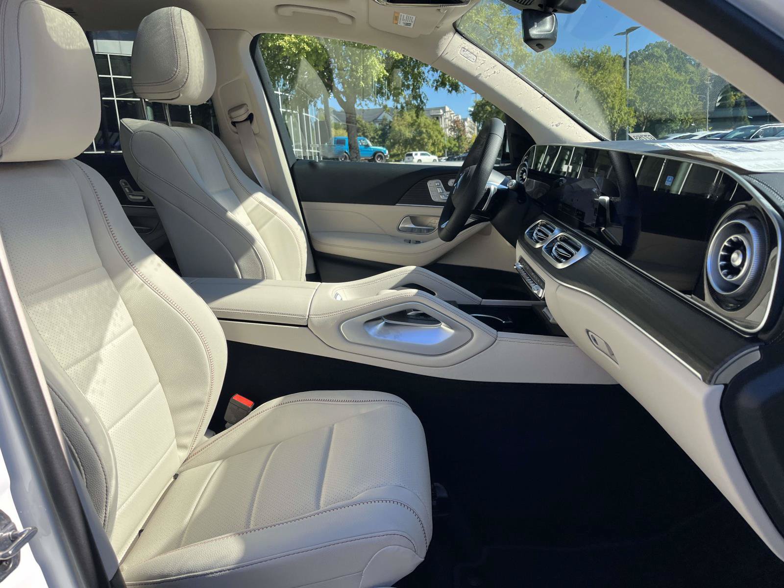 New 2027 Mercedes-Benz GLS 450 4MATIC image 54