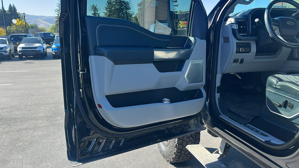 Used 2024 Ford F350 Limited AWD/4WD image 9