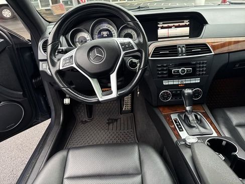 Used 2014 Mercedes-Benz C 250 Sedan image 17