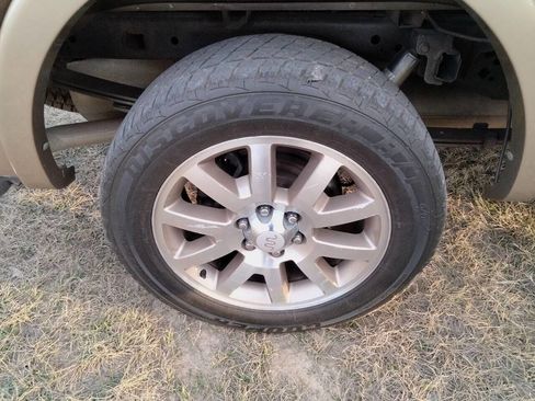 Used 2013 Ford F150 King Ranch w/ King Ranch Luxury Pkg image 30