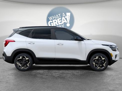 New 2026 Kia Seltos S AWD/4WD image 7