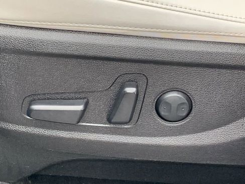 Used 2022 Kia Telluride S image 42