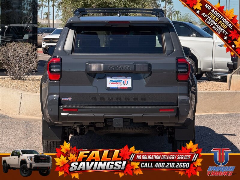 Used 2025 Toyota 4Runner TRD Off-Road Premium AWD/4WD image 6