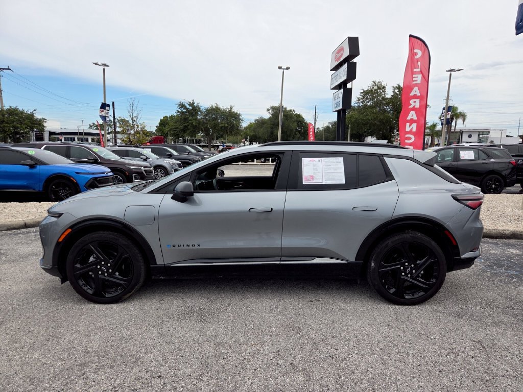 Certified 2025 Chevrolet Equinox EV RS FWD image 4