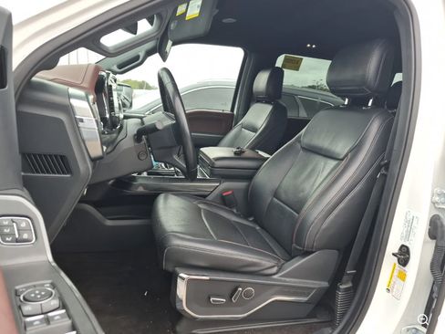 Used 2021 Ford F150 Lariat w/ Equipment Group 502A High AWD/4WD image 8