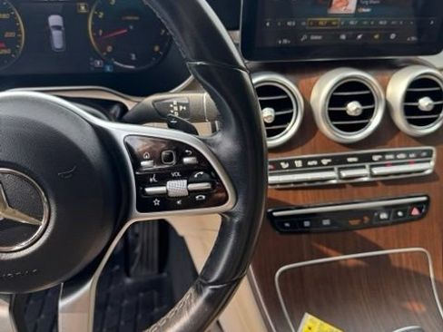 Used 2022 Mercedes-Benz GLC 300 4MATIC image 18