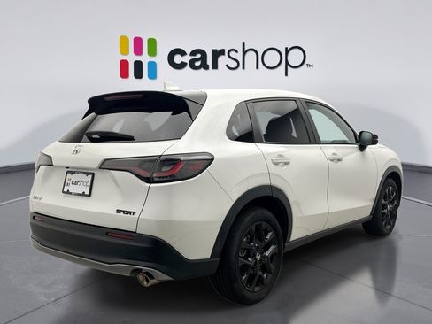 Used 2023 Honda HR-V Sport image 5