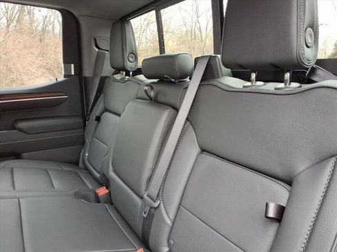 New 2026 GMC Sierra 1500 Denali image 9