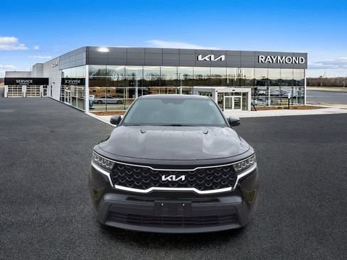 Certified 2023 Kia Sorento LX AWD/4WD image 8