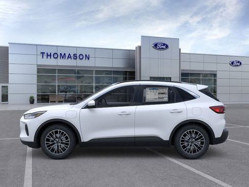 New 2025 Ford Escape Plug-in Hybrid image 3
