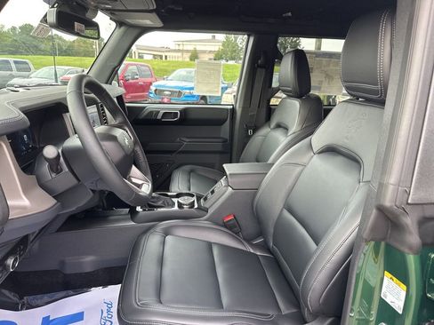 New 2025 Ford Bronco Outer Banks image 15