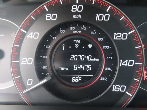 Used 2014 Honda Accord Sport image 25