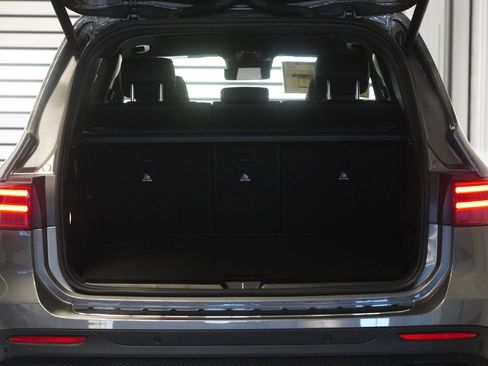 New 2026 Mercedes-Benz GLB 250 4MATIC image 34