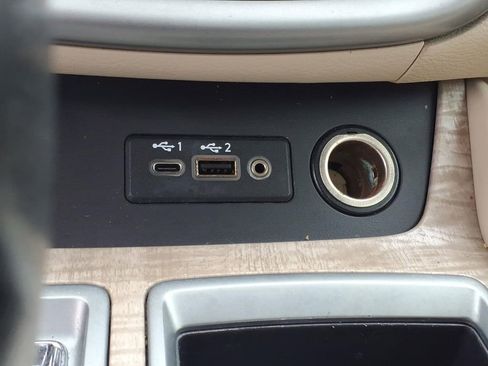 Used 2019 Nissan Murano SV image 14