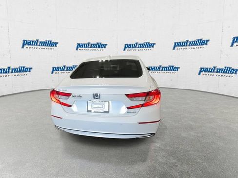 Used 2021 Honda Accord EX-L image 10