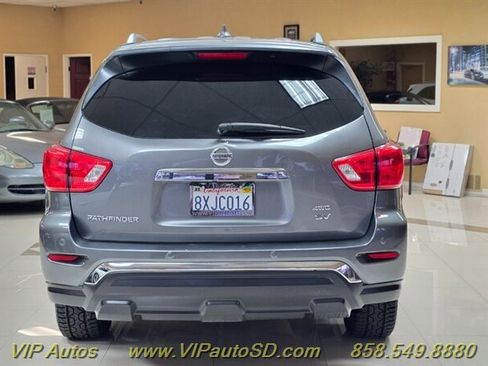 Used 2020 Nissan Pathfinder SV AWD/4WD image 7