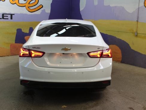 Used 2020 Chevrolet Malibu LT image 7