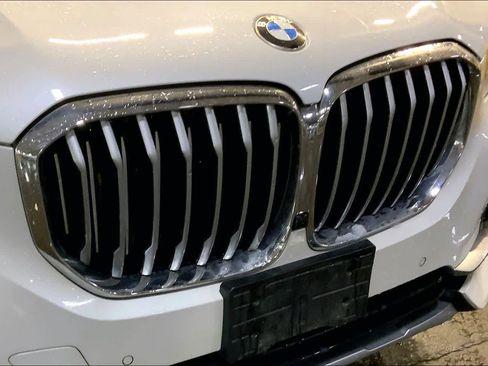 Used 2019 BMW X5 xDrive40i w/ Convenience Package image 30