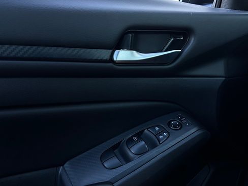 Used 2025 Nissan Altima 2.5 SV image 20