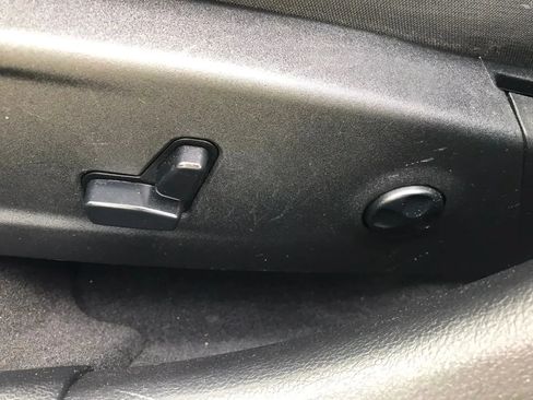 Used 2019 Dodge Charger SXT AWD/4WD image 15