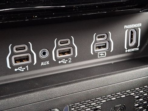 New 2026 RAM 1500 Laramie w/ Night Edition AWD/4WD image 16