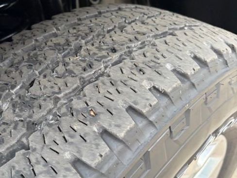 Used 2024 RAM 2500 Laramie AWD/4WD image 24