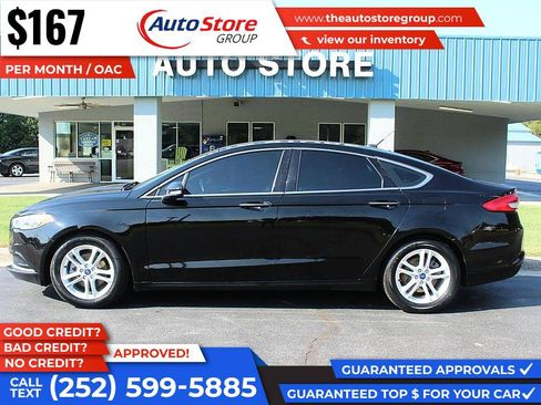 Used 2018 Ford Fusion SE w/ Equipment Group 602A FWD image 1