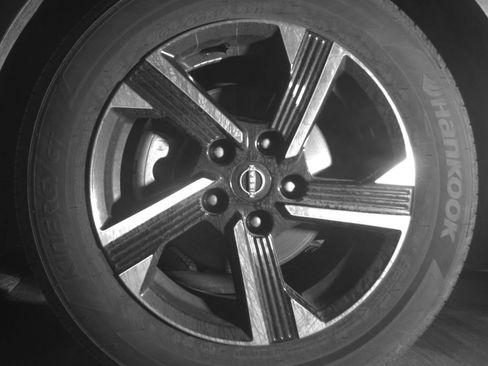 Used 2025 Nissan Sentra SV FWD image 15