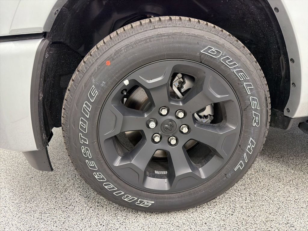 New 2026 RAM 1500 Lone Star AWD/4WD image 10