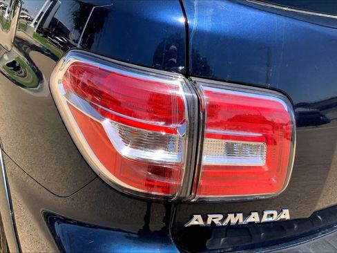 Used 2020 Nissan Armada SL w/ Premium Package RWD image 32